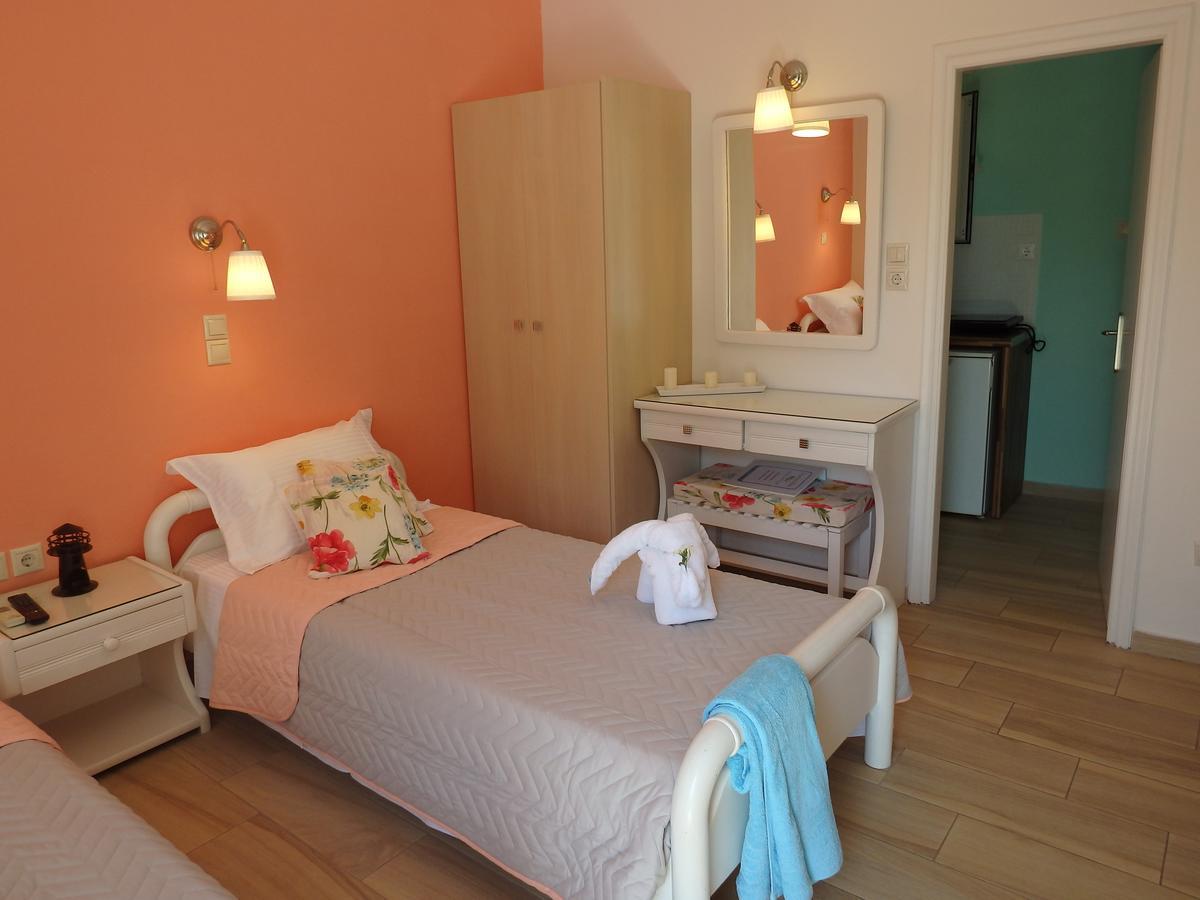 Evizorzia Villas Perissa  Exteriör bild
