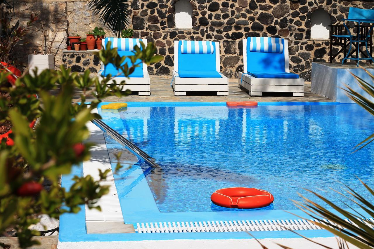 Evizorzia Villas Perissa  Exteriör bild